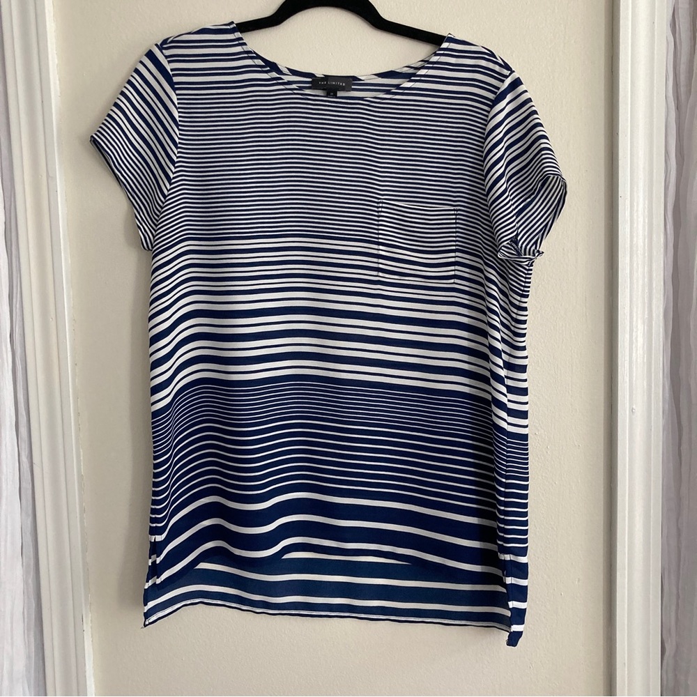 The Limited Top